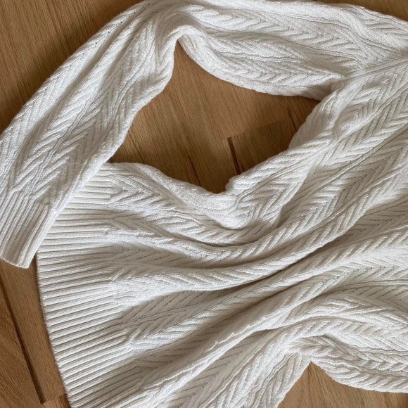 Calvin klein knit sweater - Picture 3 of 3